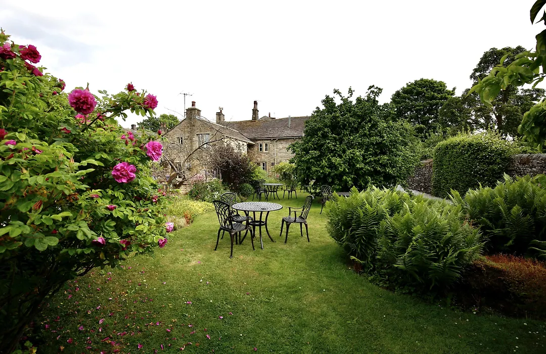 Ashfield House-1