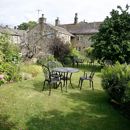 Ashfield House-2